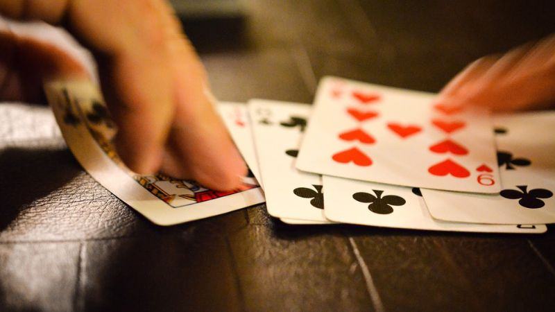 Cách chơi bài tiến lên miền Nam