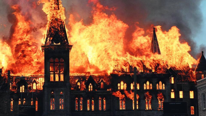 Nằm mơ thấy cháy nhà đánh con gì nếu đó là chung cư lớn?