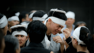 mơ thấy đám ma đánh đề con gì